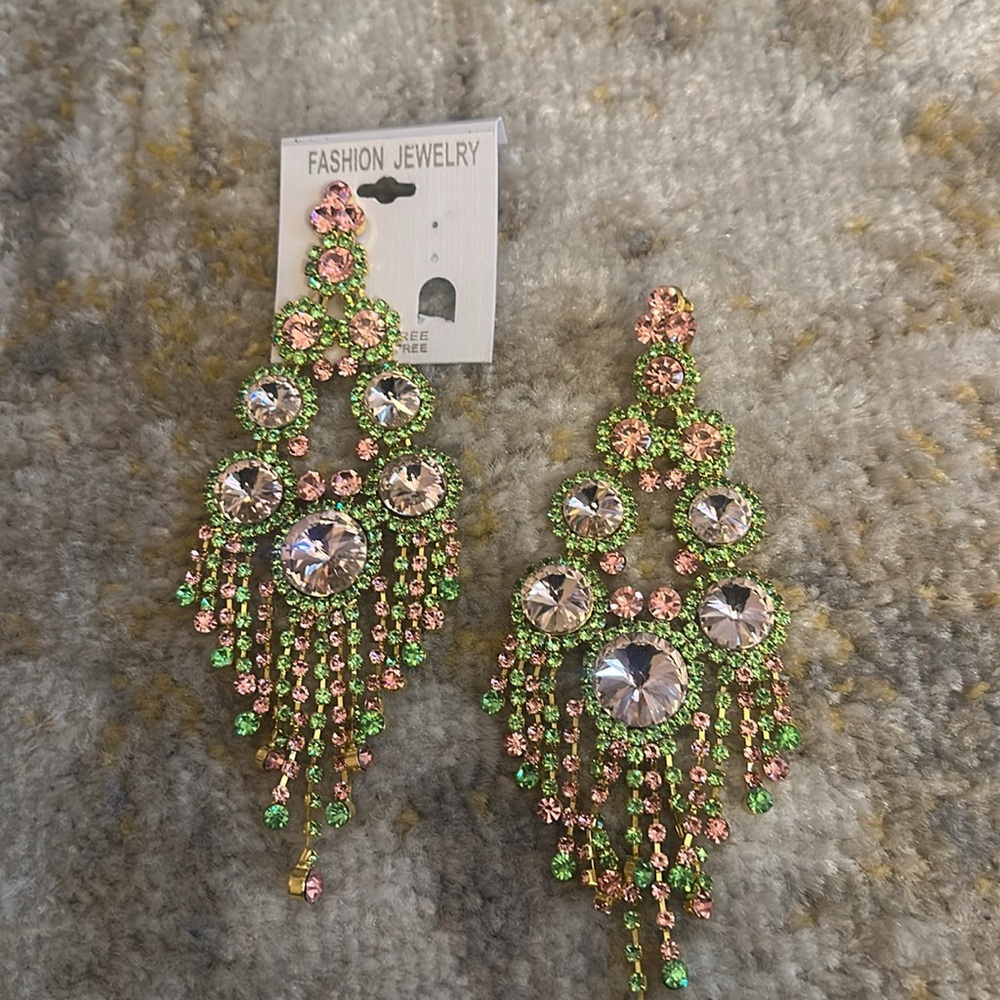 Elegant Pink and Green Chandelier Earrings - Picture 2 of 3
